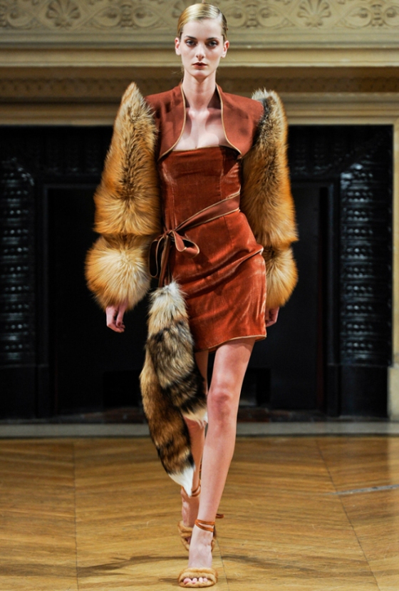 alexia mabille, couture 2011, paris fashion shows, fur sleeves, fox tails, red fox